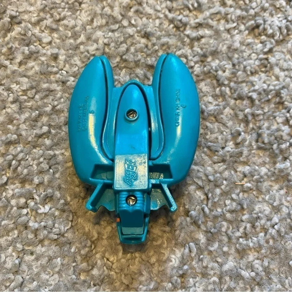 1994 Mattel Hot Wheels Attack Pack Maggot Mouth Vehicle Action Figure Blue